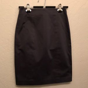 Charcoal grey pencil‎ skirt